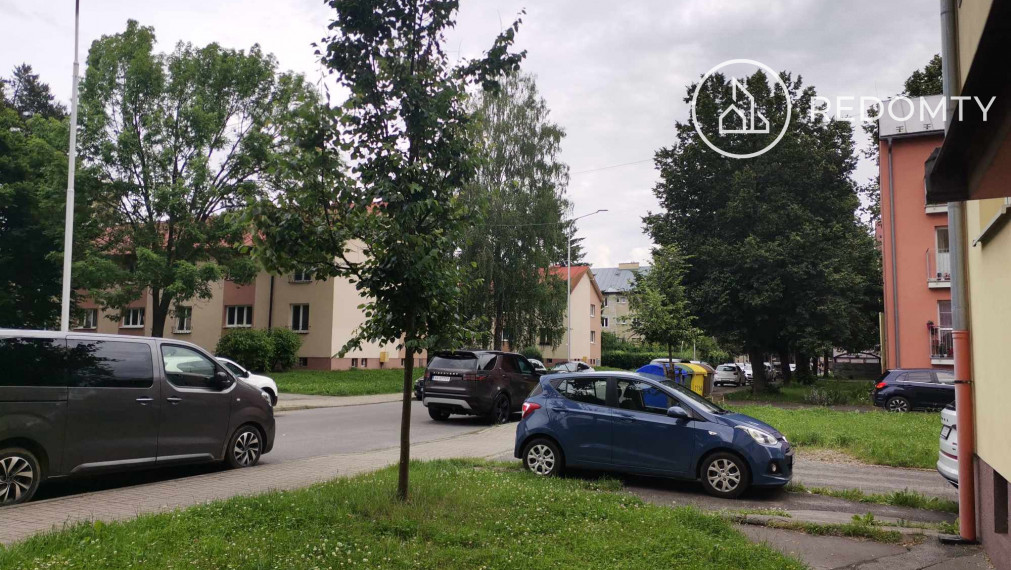 Pripravujeme 3 izbový byt, 82 m2, tehlový do predaja, centrum, Brezno